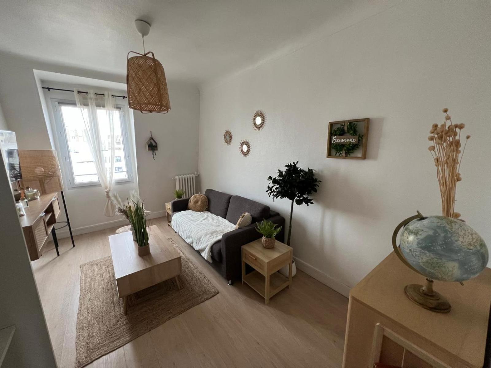 Charmant Appartement Aux Portes De Paris - 2Pax Saint-Ouen  Ngoại thất bức ảnh